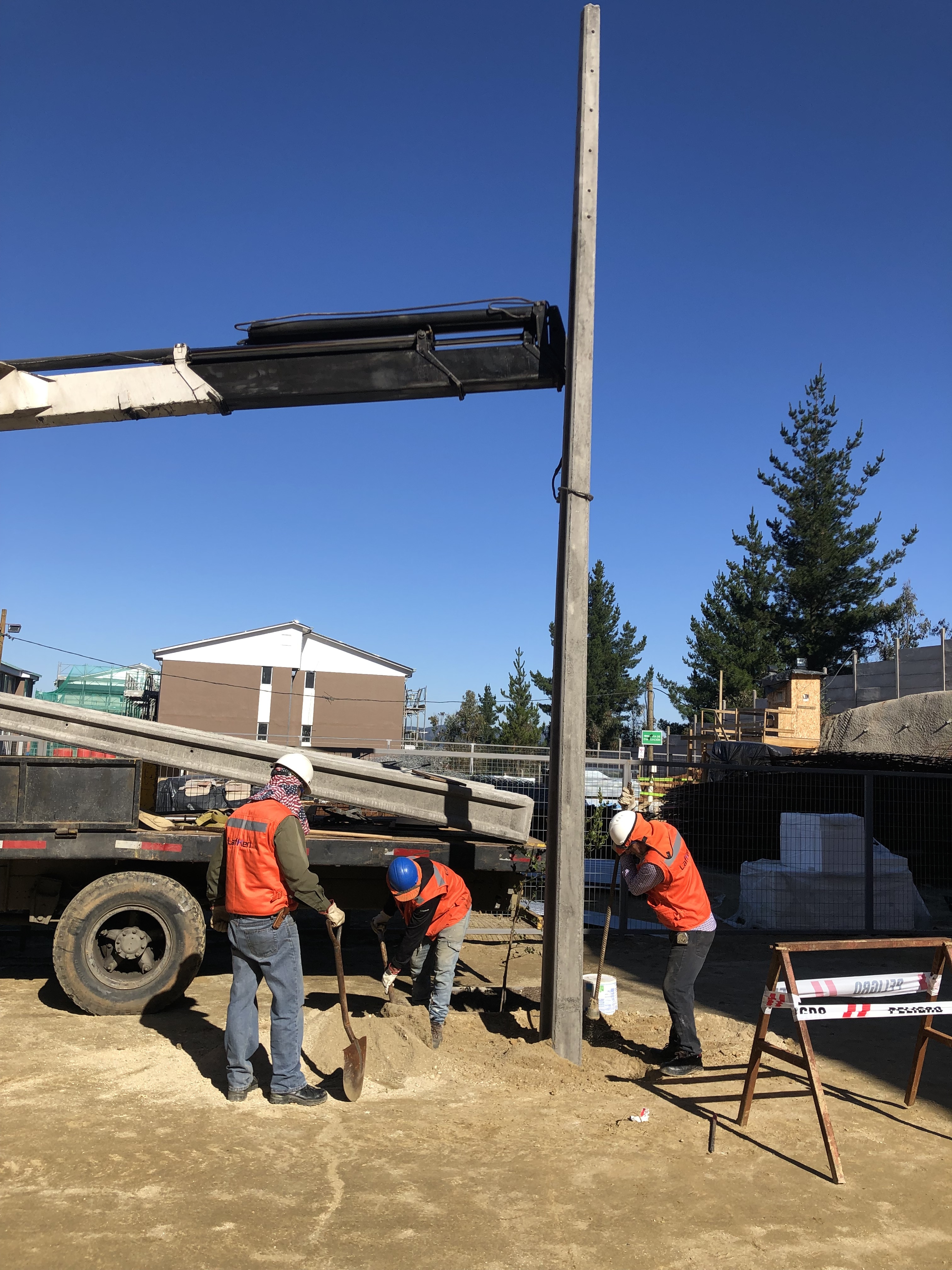 Electrificación Aérea Condominio San Cristobal