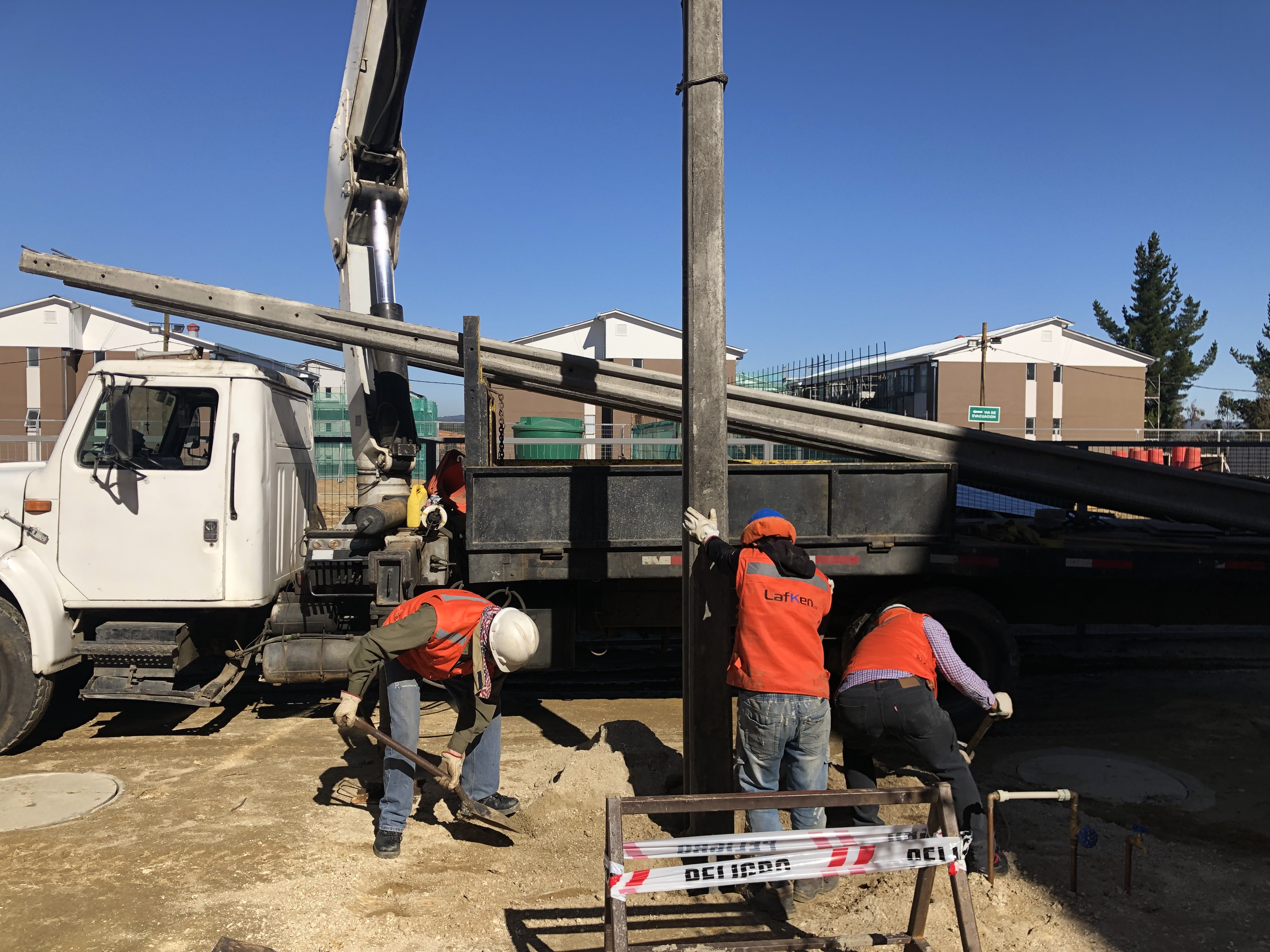 Electrificación Aérea Condominio San Cristobal