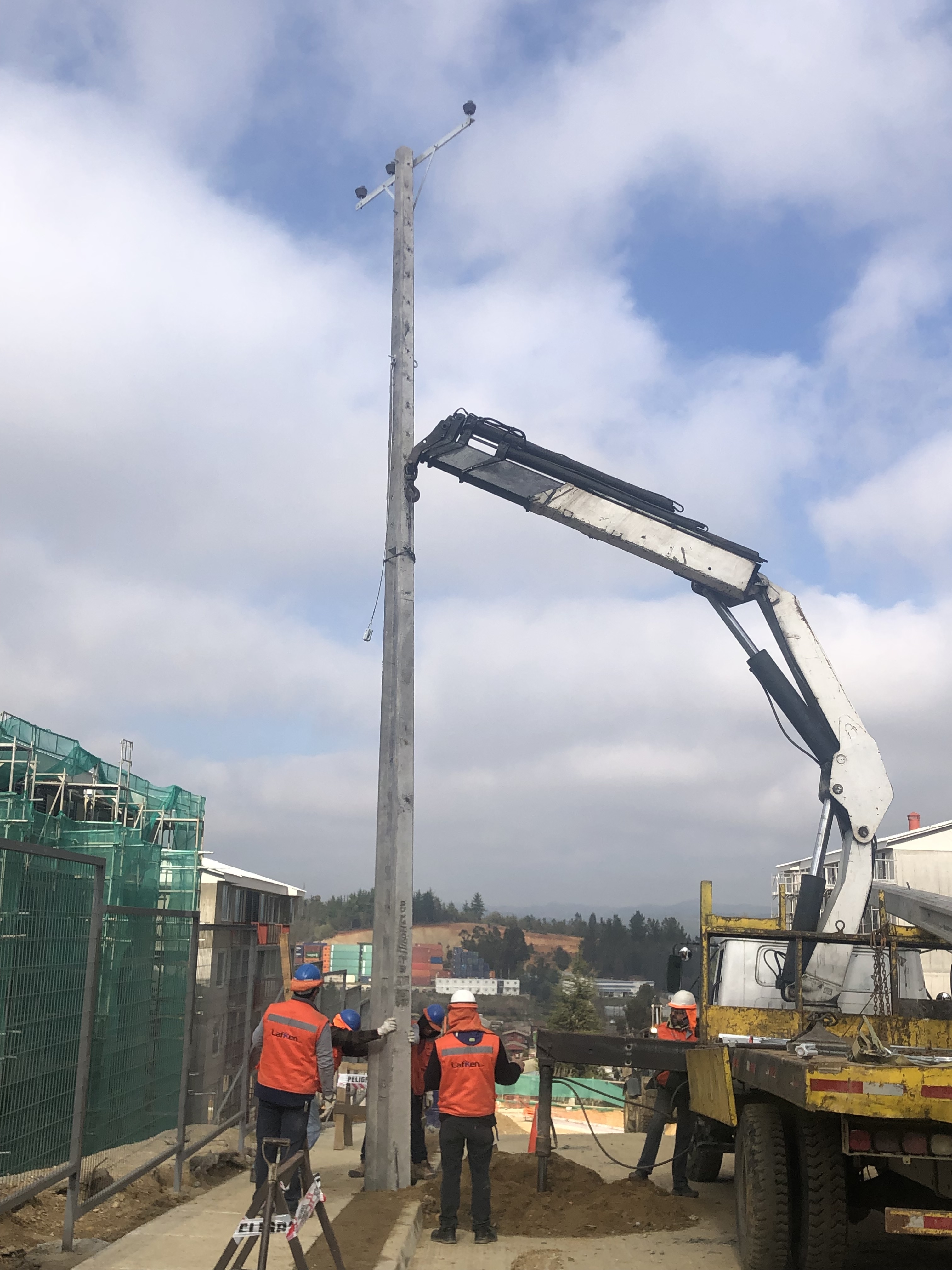 Electrificación Aérea Condominio San Cristobal