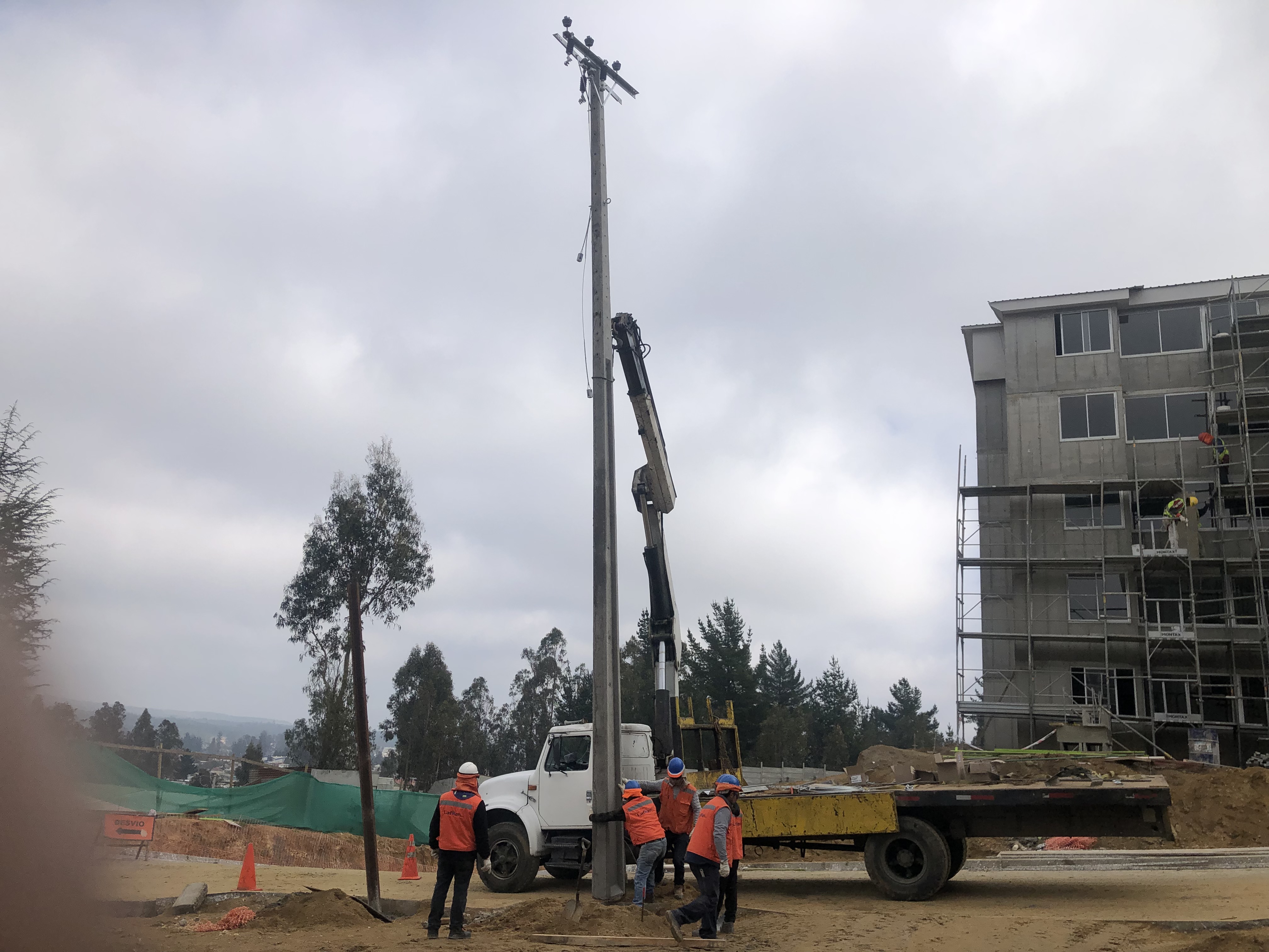 Electrificación Aérea Condominio San Cristobal