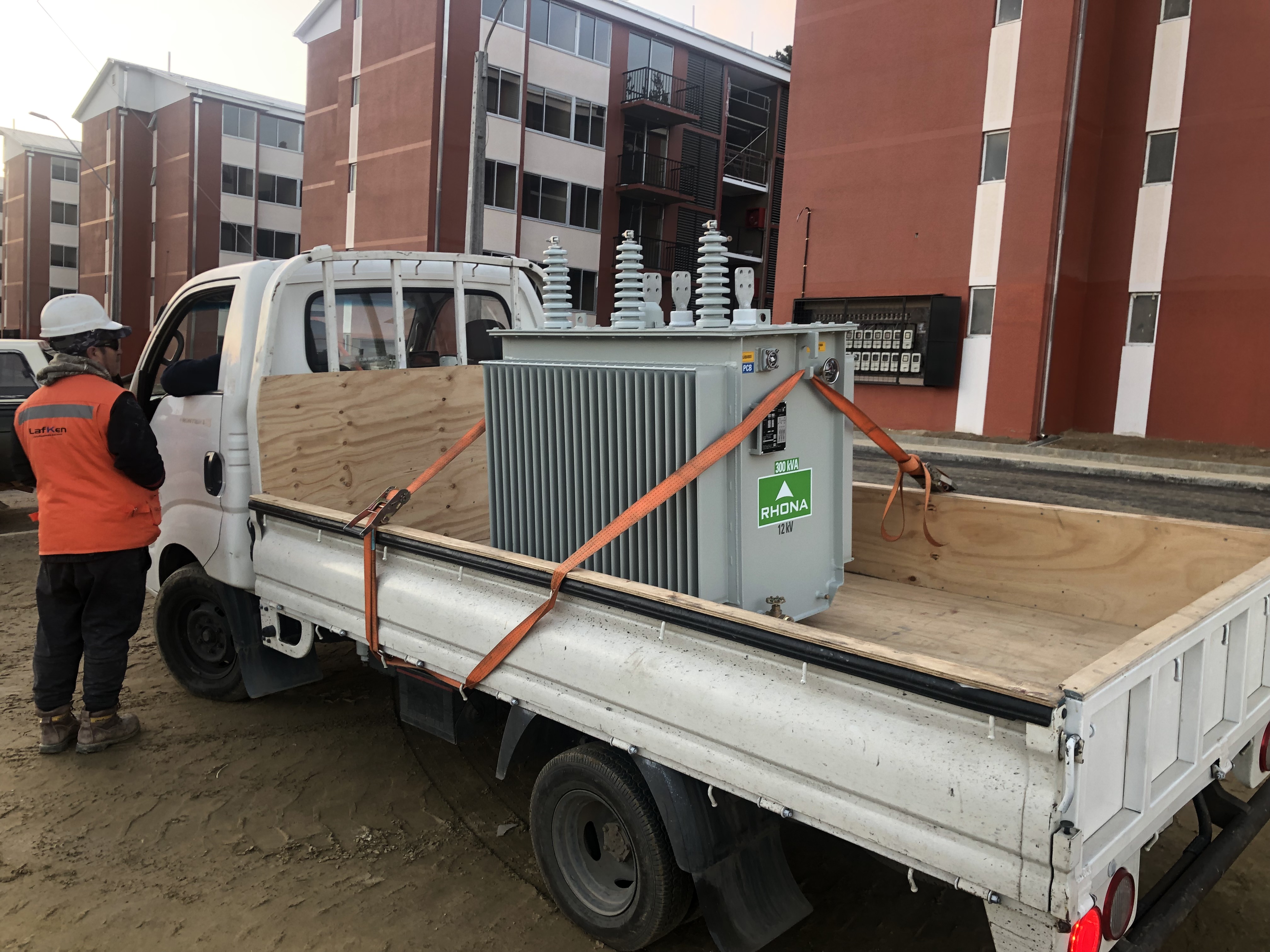 Electrificación Aérea Condominio San Cristobal