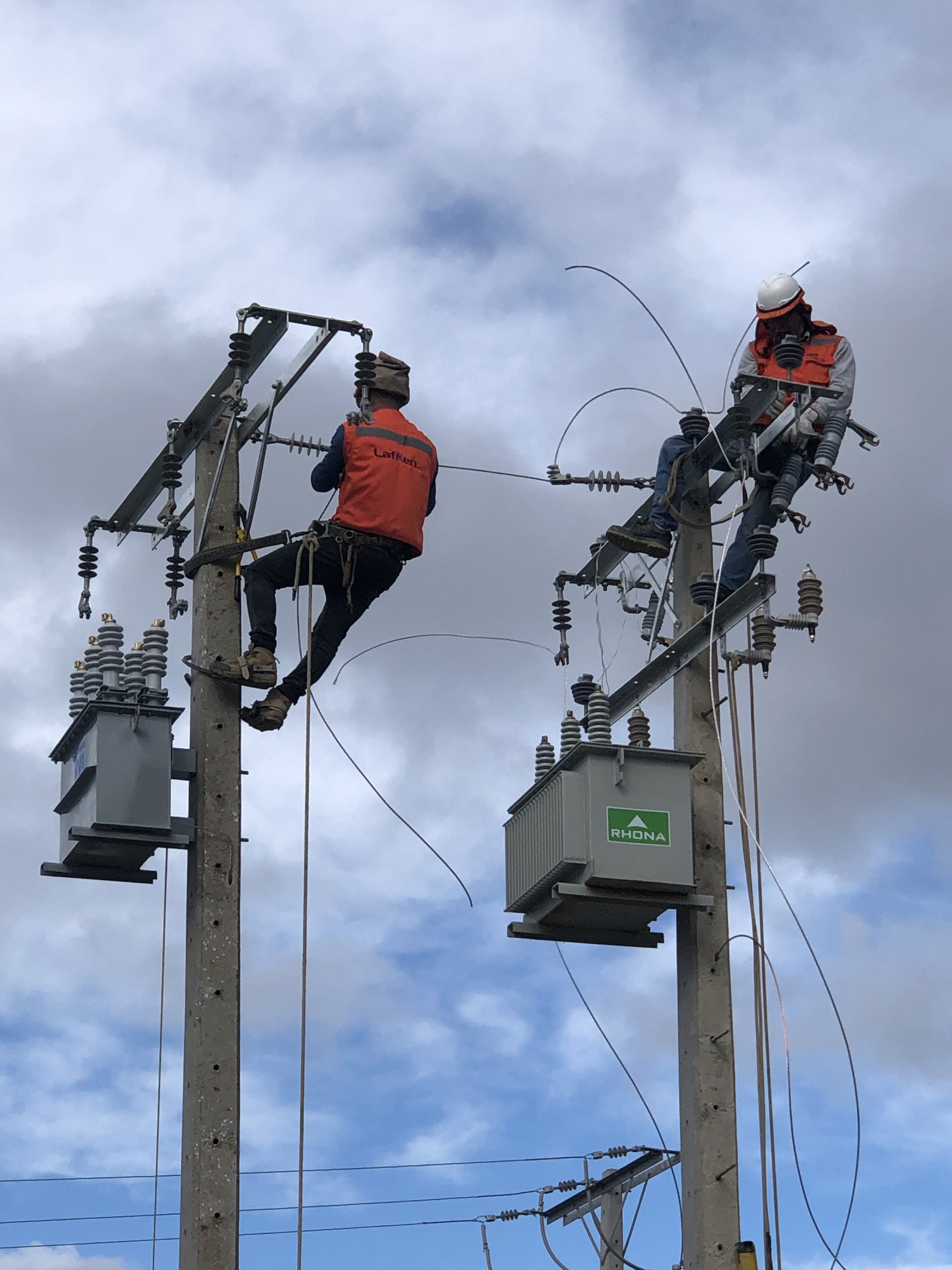 Electrificación Aérea Condominio San Cristobal